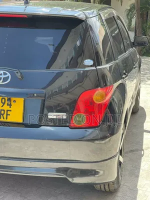 Toyota IST 2004 Black