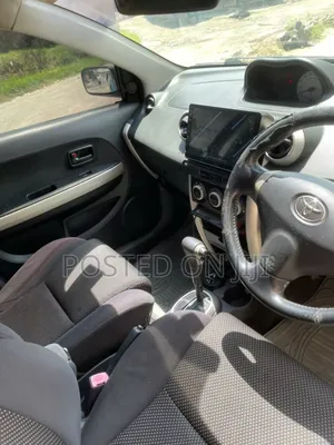 Toyota IST 2004 Black