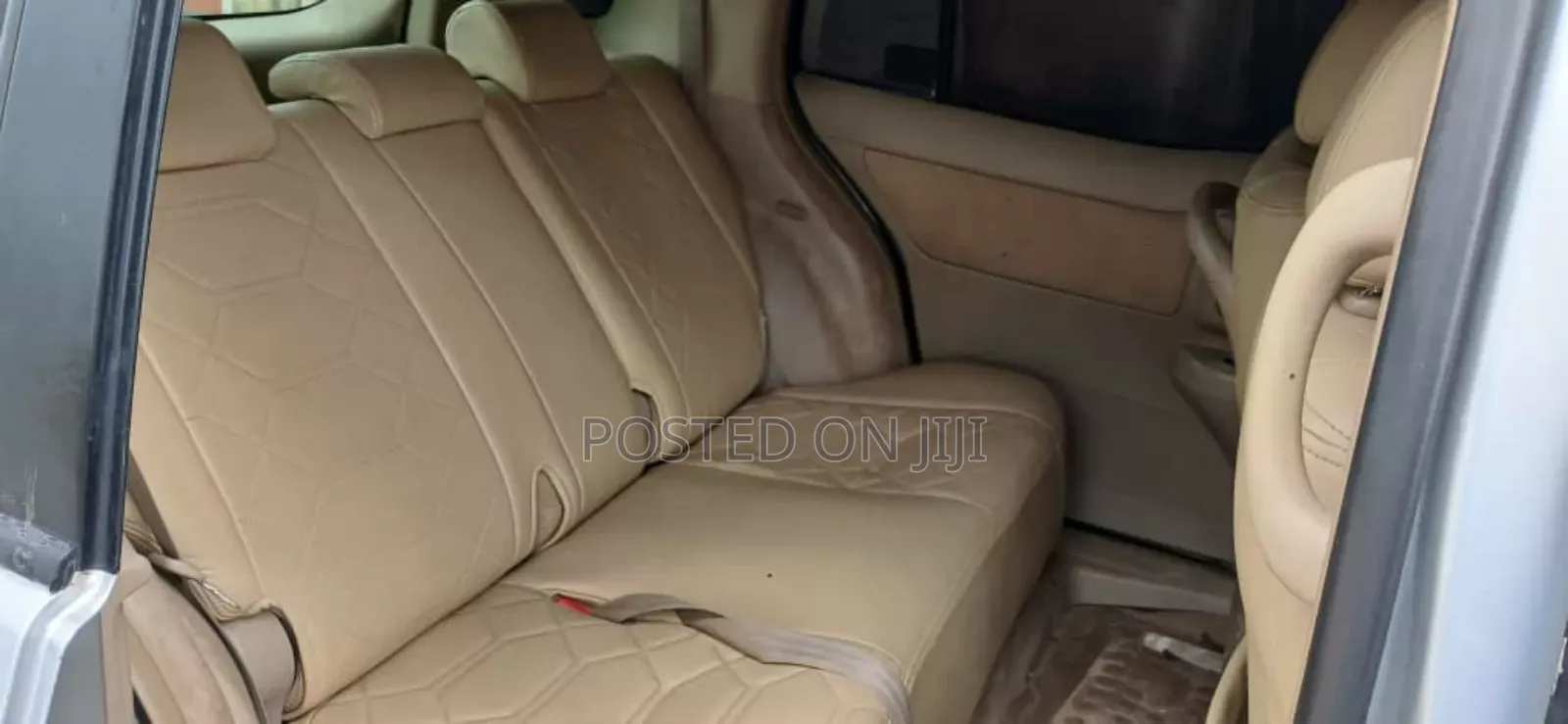 Toyota Raum 2004 Silver