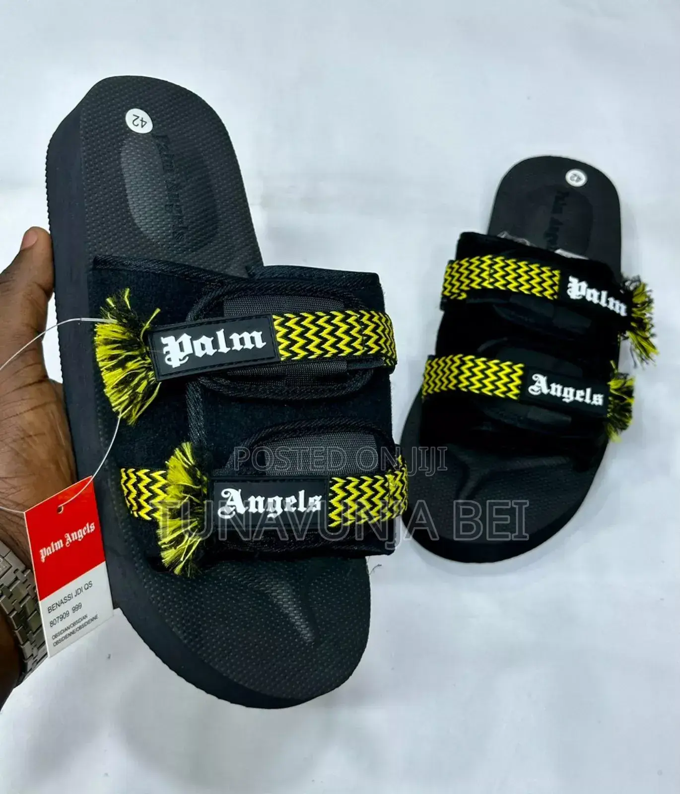 Lavin , Parm , Angers Sandal