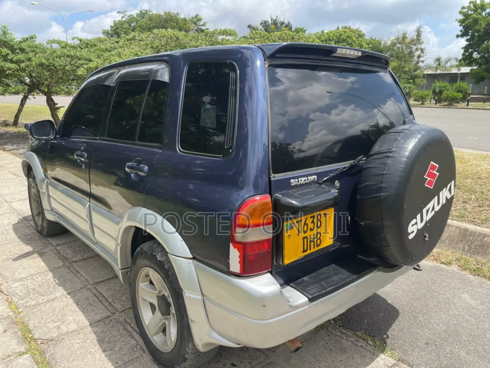Suzuki Escudo 2007 Black