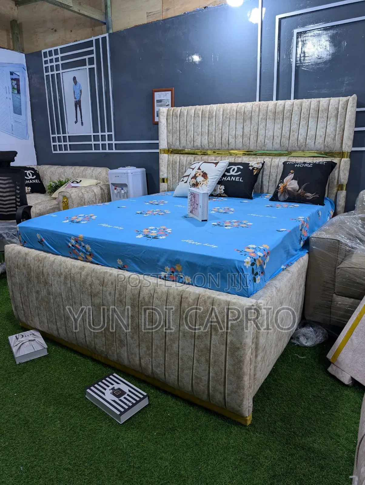 Bedsofa Classic Sana Mpya