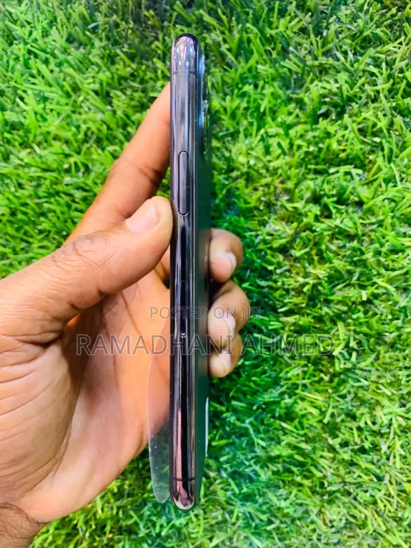 Apple iPhone 11 Pro 64 GB Black