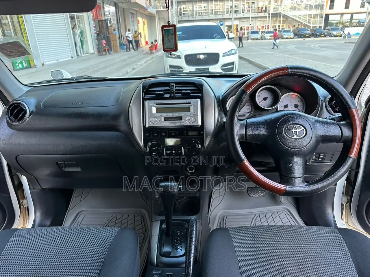 Toyota RAV4 1.8 2005 White