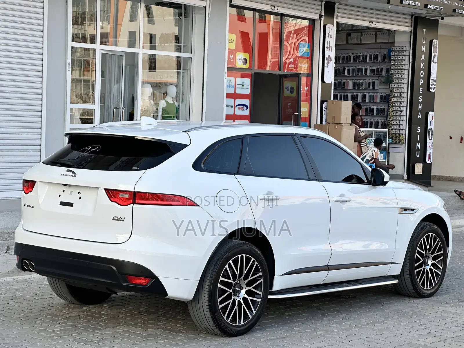 Jaguar F-Pace 2017 White