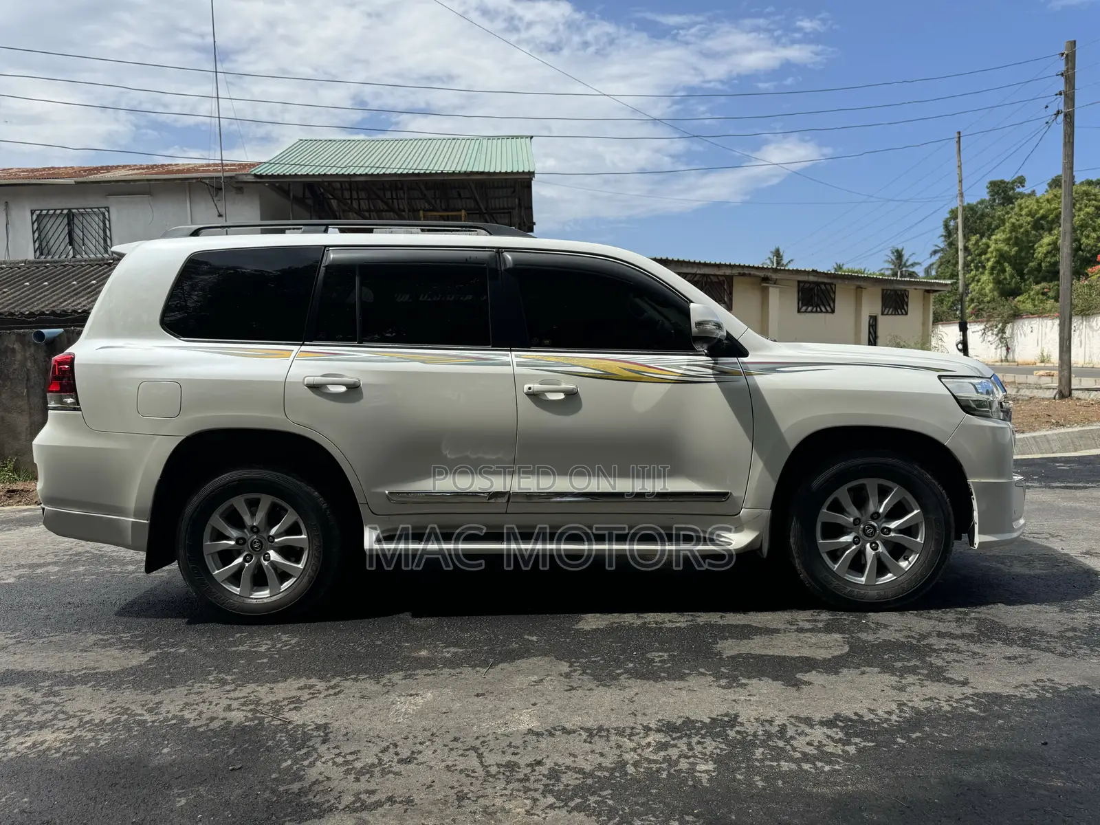 Toyota Land Cruiser 4.5 V8 VXR 2017 White