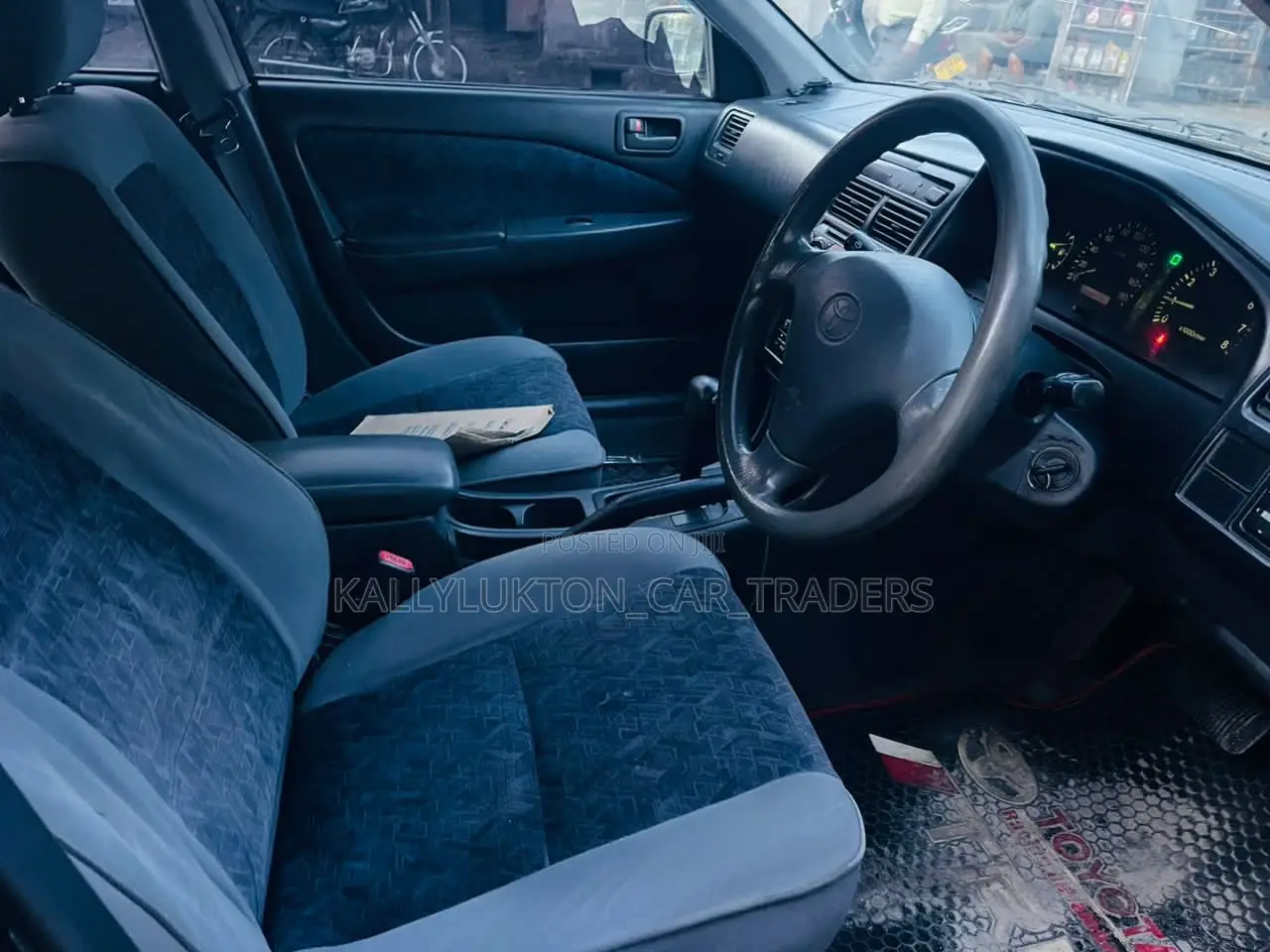 Toyota Carina 2001 Blue