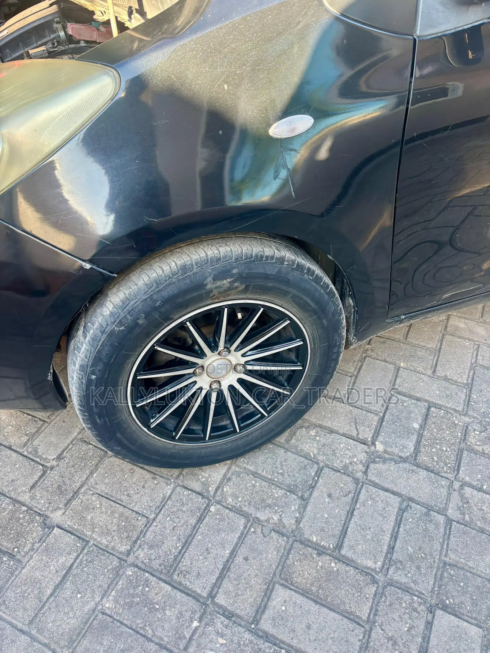 Toyota Vitz 2006 Black