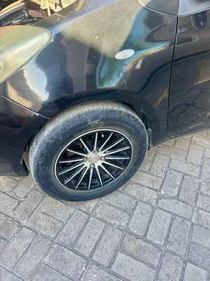 Toyota Vitz 2006 Black