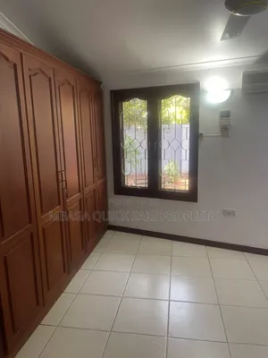 5bdrm House in Mikocheni for rent