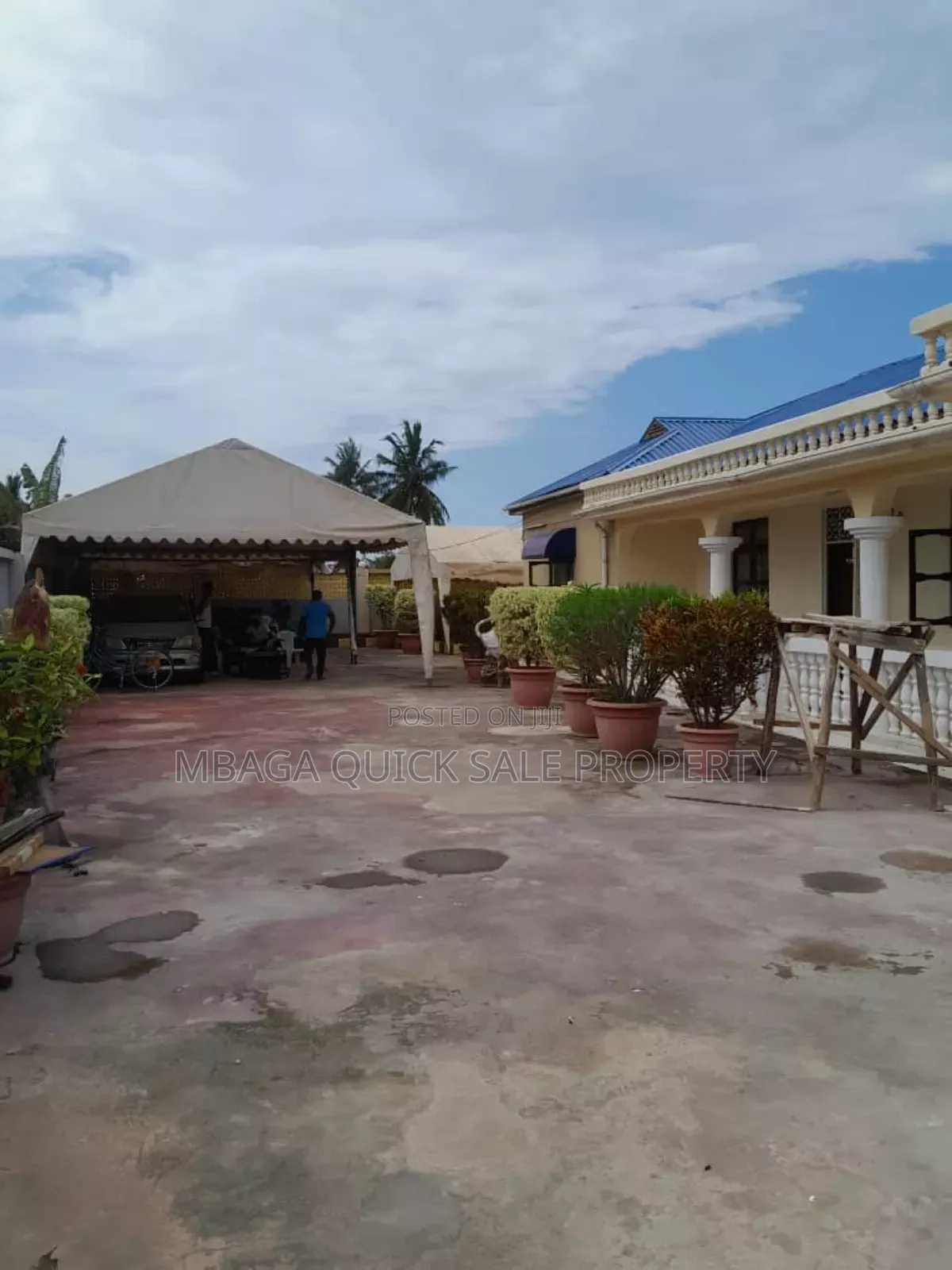 7bdrm House in Tegeta Kibaoni, Bunju for sale