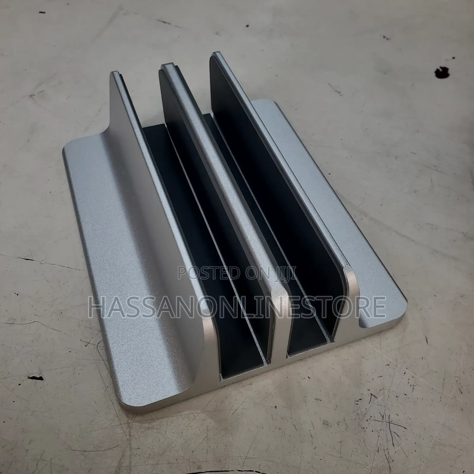 Adjustable Vertical Laptop Tablet Stand Bookshelf 2 Slots