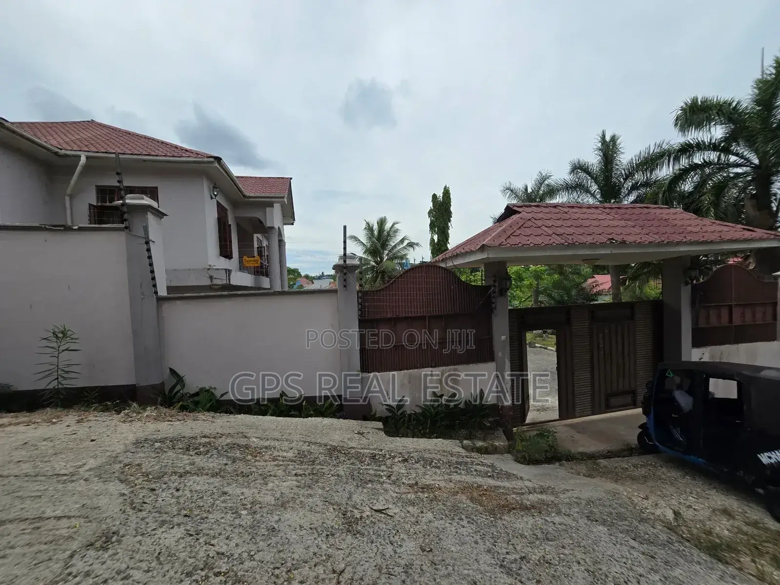 4bdrm House in Kimara Suka, Kinondoni for sale