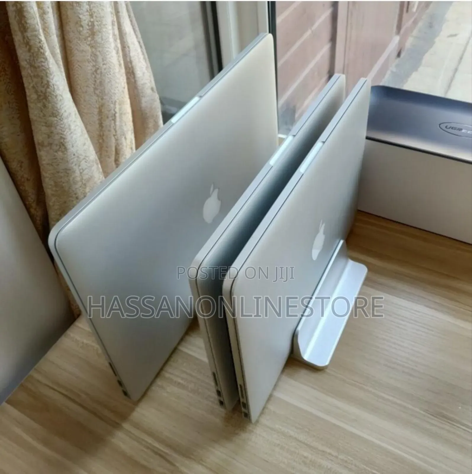 Adjustable Vertical Laptop Tablet Stand Bookshelf 2 Slots