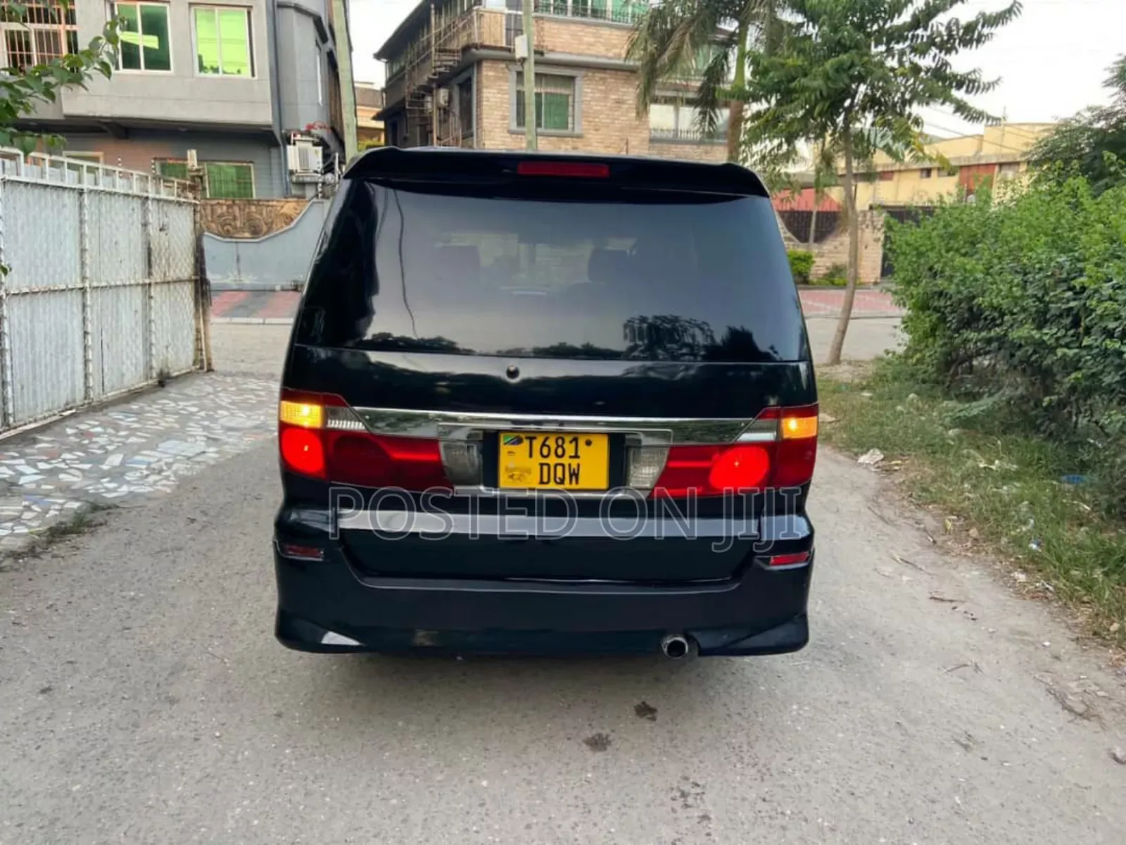 Toyota Alphard 2005 Black