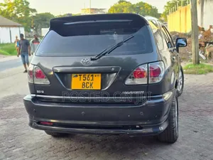 Toyota Harrier 2003 Black