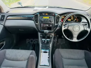 Toyota Kluger 2003 Black
