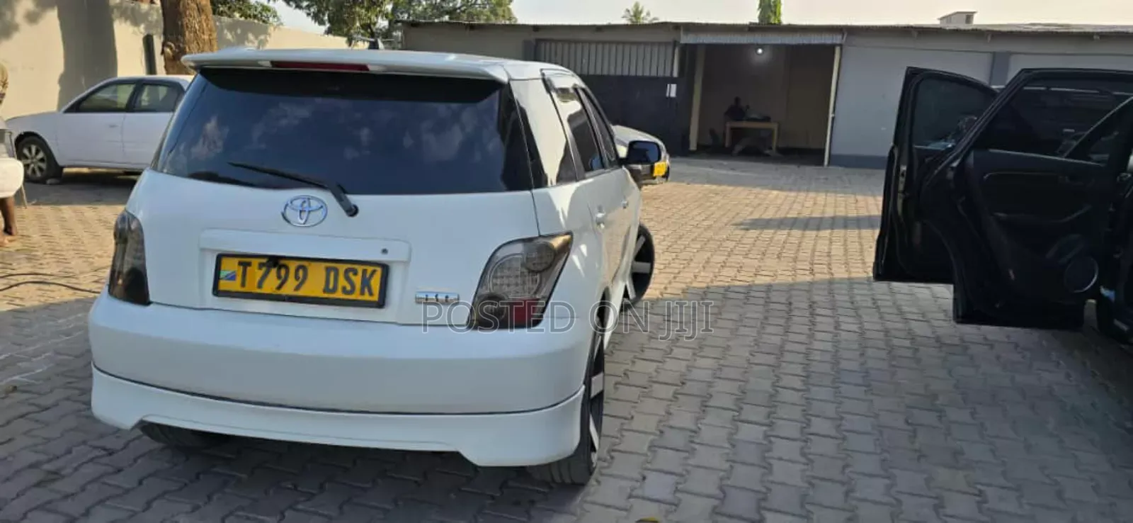 Toyota IST 2005 White