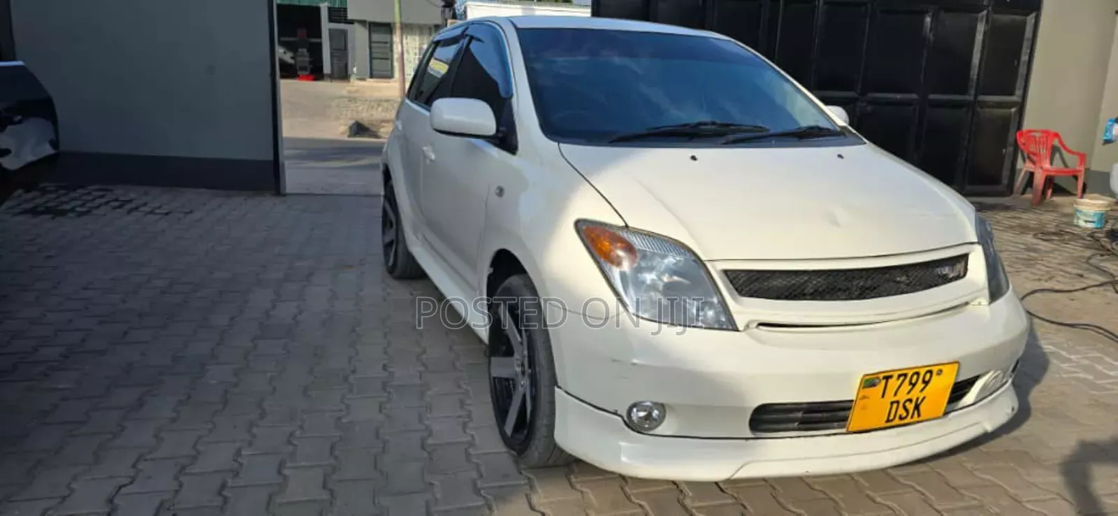 Toyota IST 2005 White