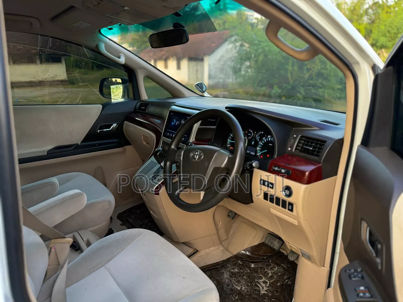 Toyota Alphard 2008 White