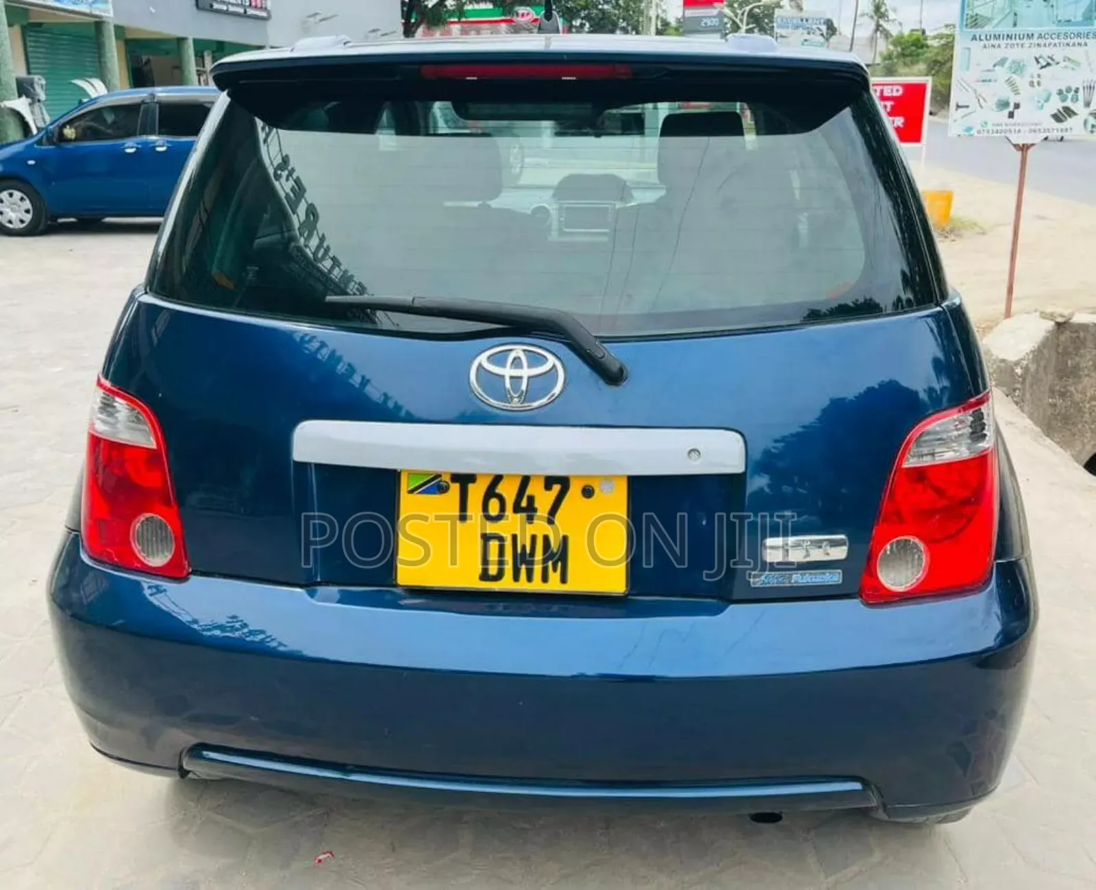 Toyota IST 2006 Blue