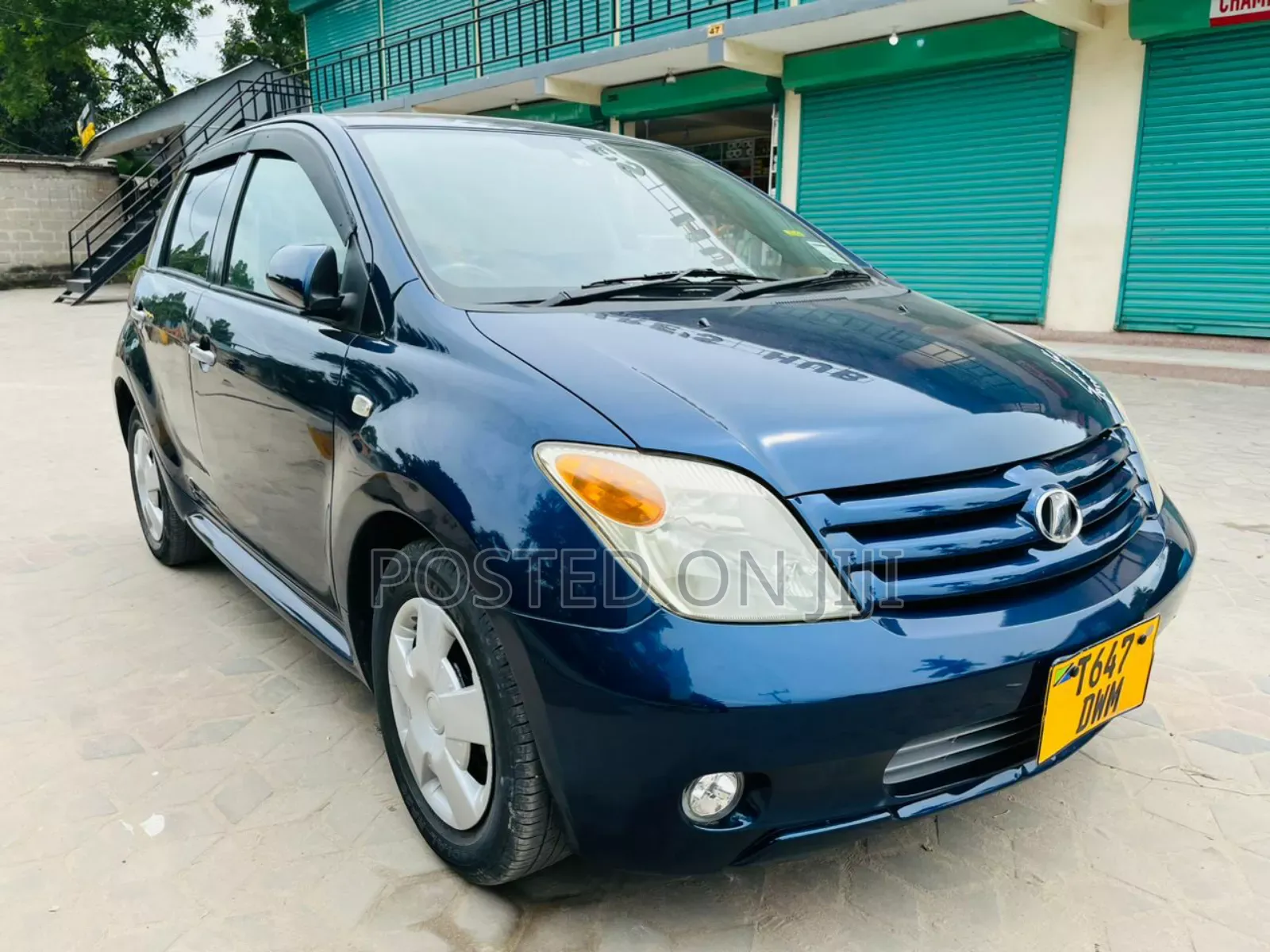Toyota IST 2006 Blue