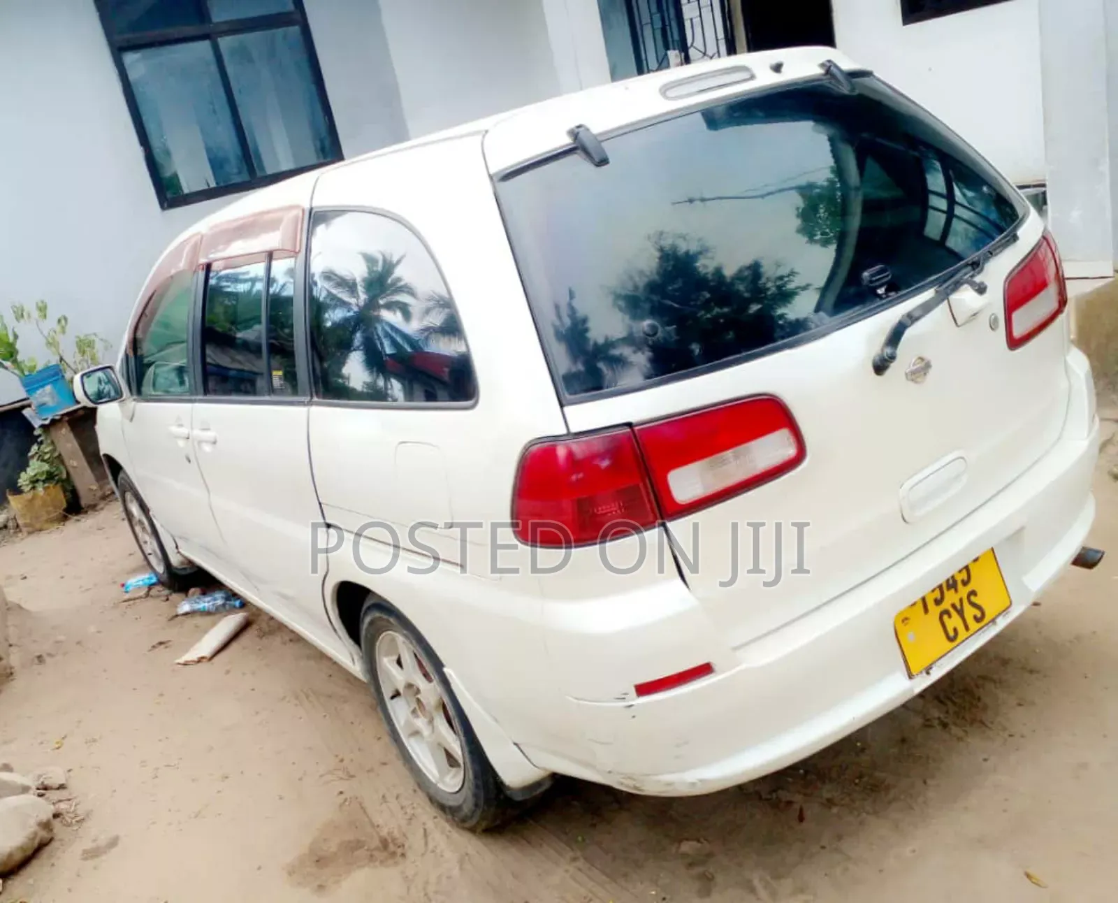 Nissan Liberty 2003 White