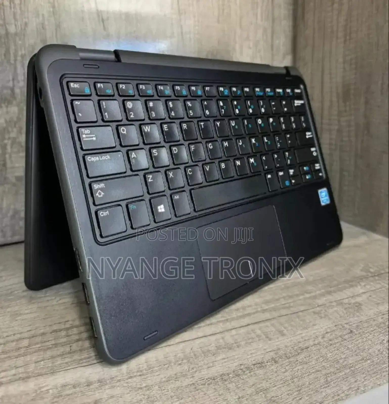 Laptop Dell Latitude 3189 4GB Intel SSD 128GB