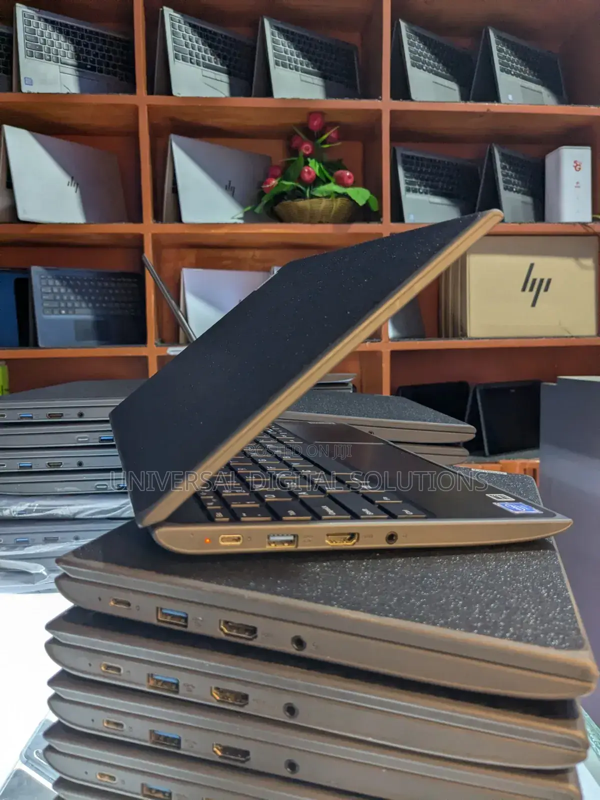 Laptop Lenovo 100e 4GB Intel SSD 128GB