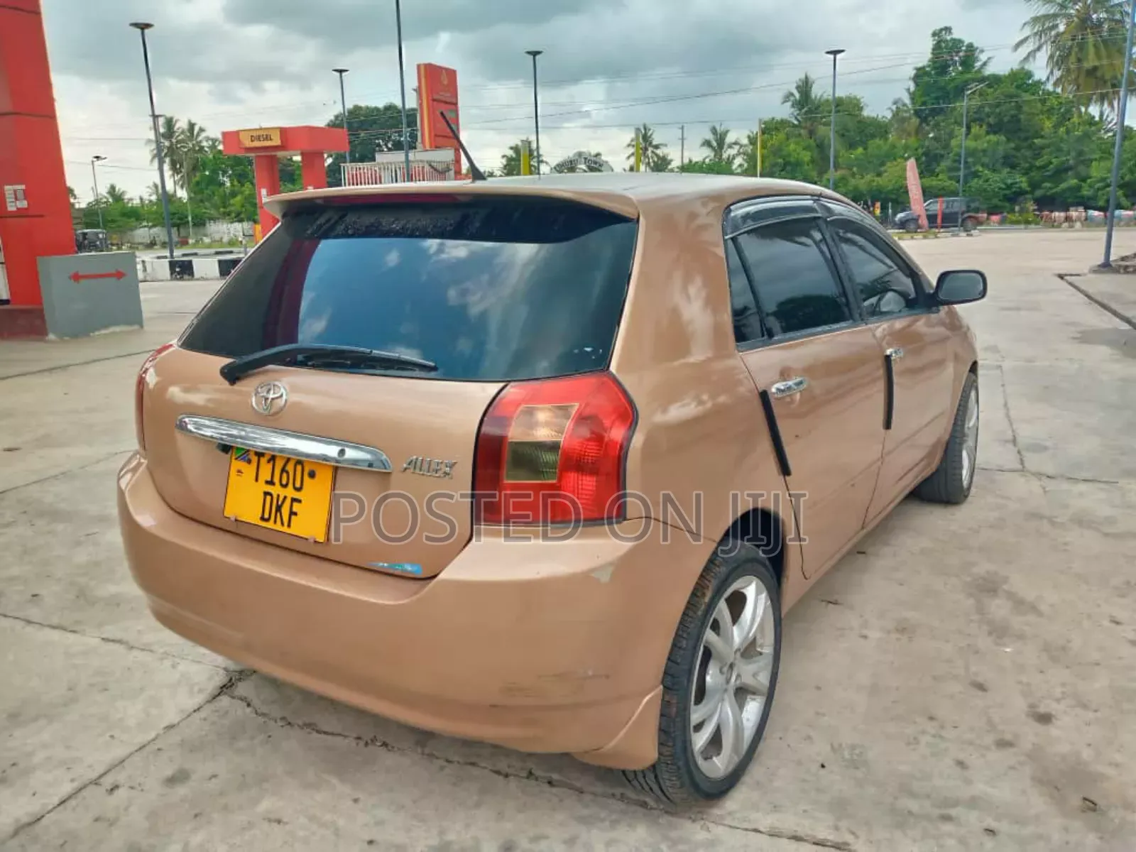 Toyota Allex 2004 Orange