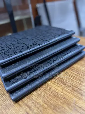 Laptop Lenovo 100e 4GB Intel SSD 128GB