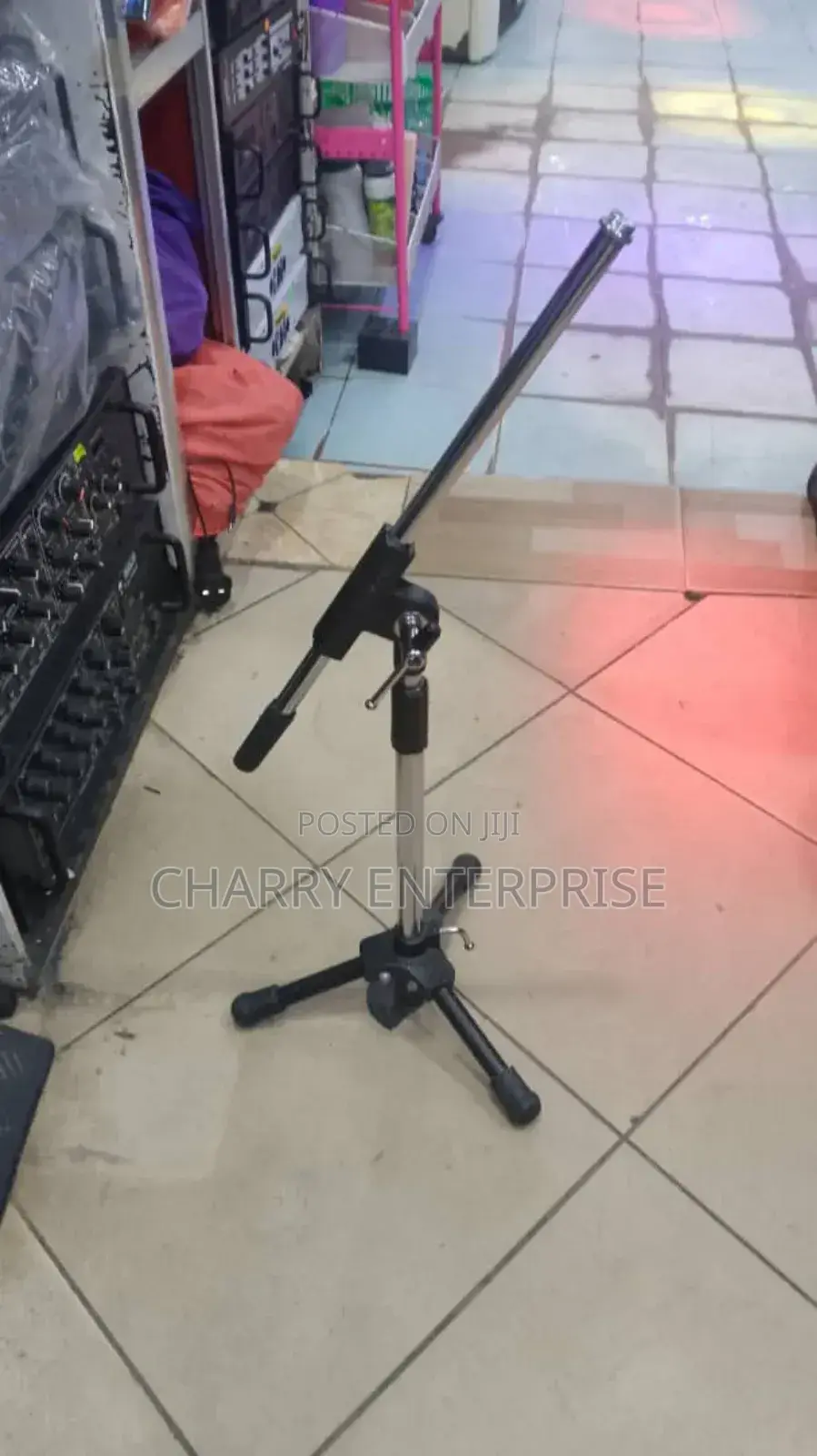 Portable Table Mic Stand 95,000 Kwa 145,000