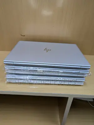 Laptop HP EliteBook 830 G8 16GB Intel Core I7 SSD 512GB