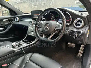 Mercedes-Benz C200 2014 White