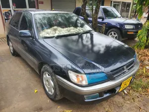 Toyota Cresta 2000 Blue