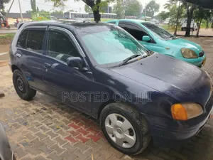 Toyota Starlet 2002 Blue