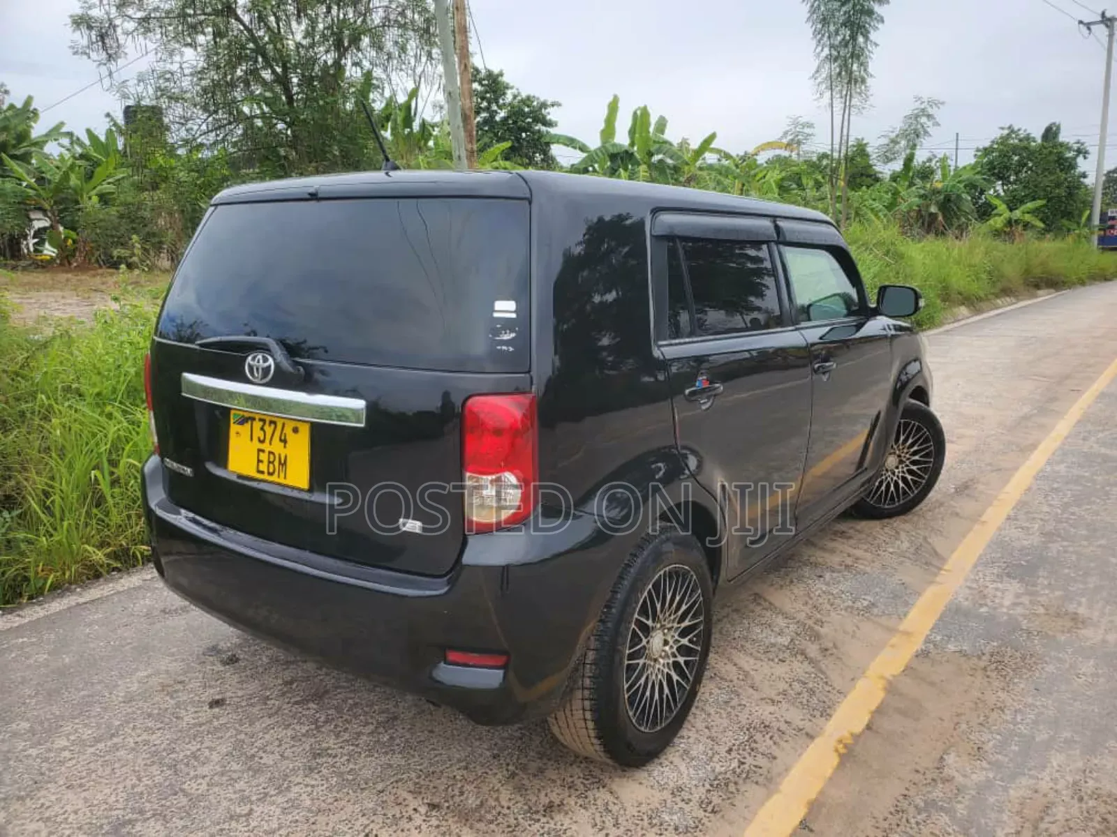 Toyota Rumion 2024 Black