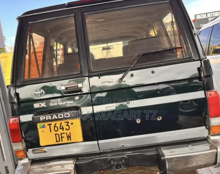 Toyota Land Cruiser Prado 1995 Green