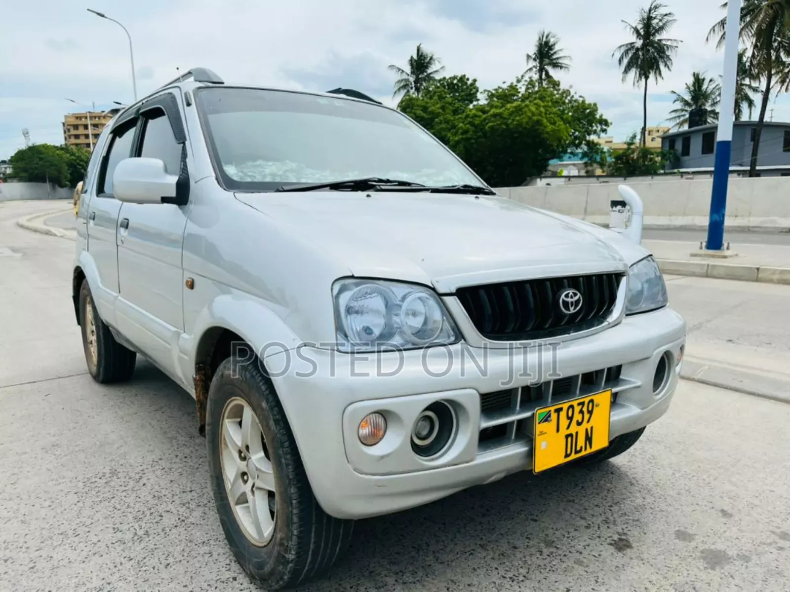 Toyota Cami 2003 Silver