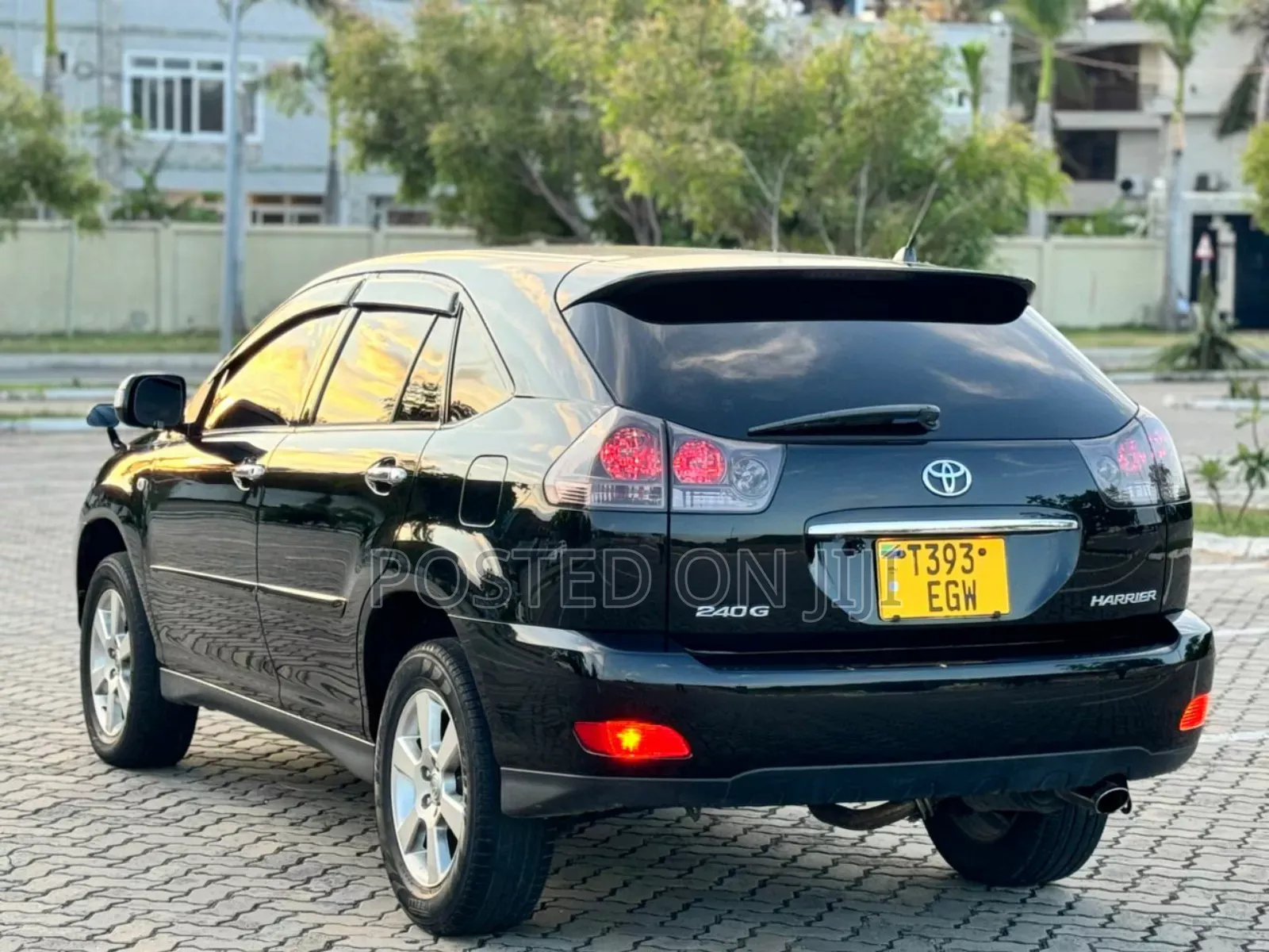 Toyota Harrier 2005 Black