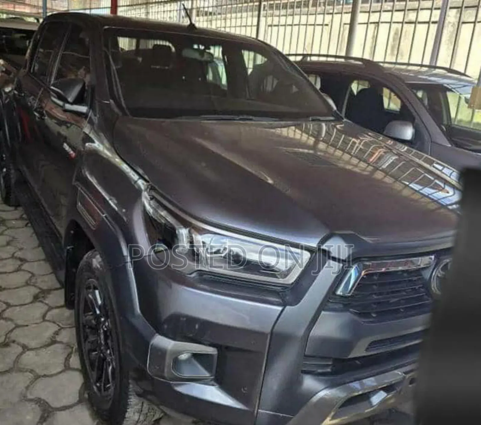 Toyota Hilux 2022 Gray