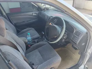 Toyota Carina 2001 Silver