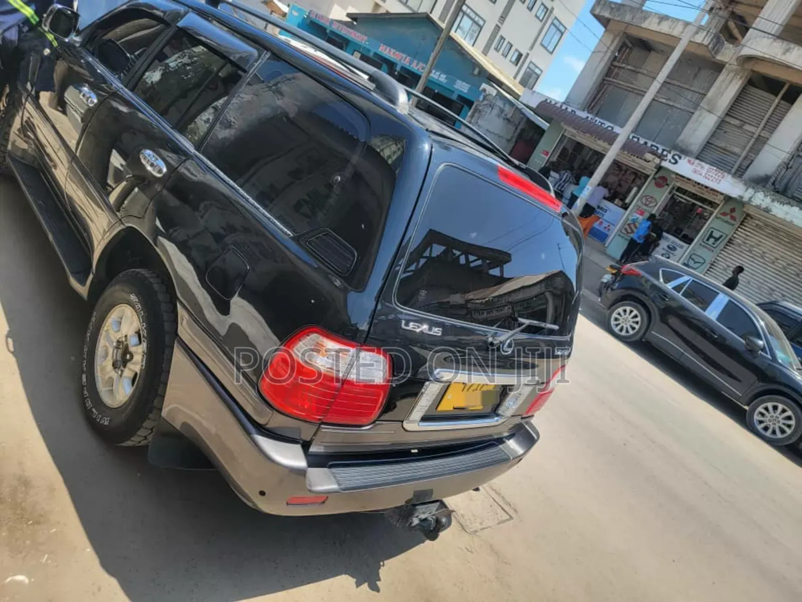 Toyota Land Cruiser 2005 Black