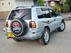 Toyota RAV4 2002 Silver