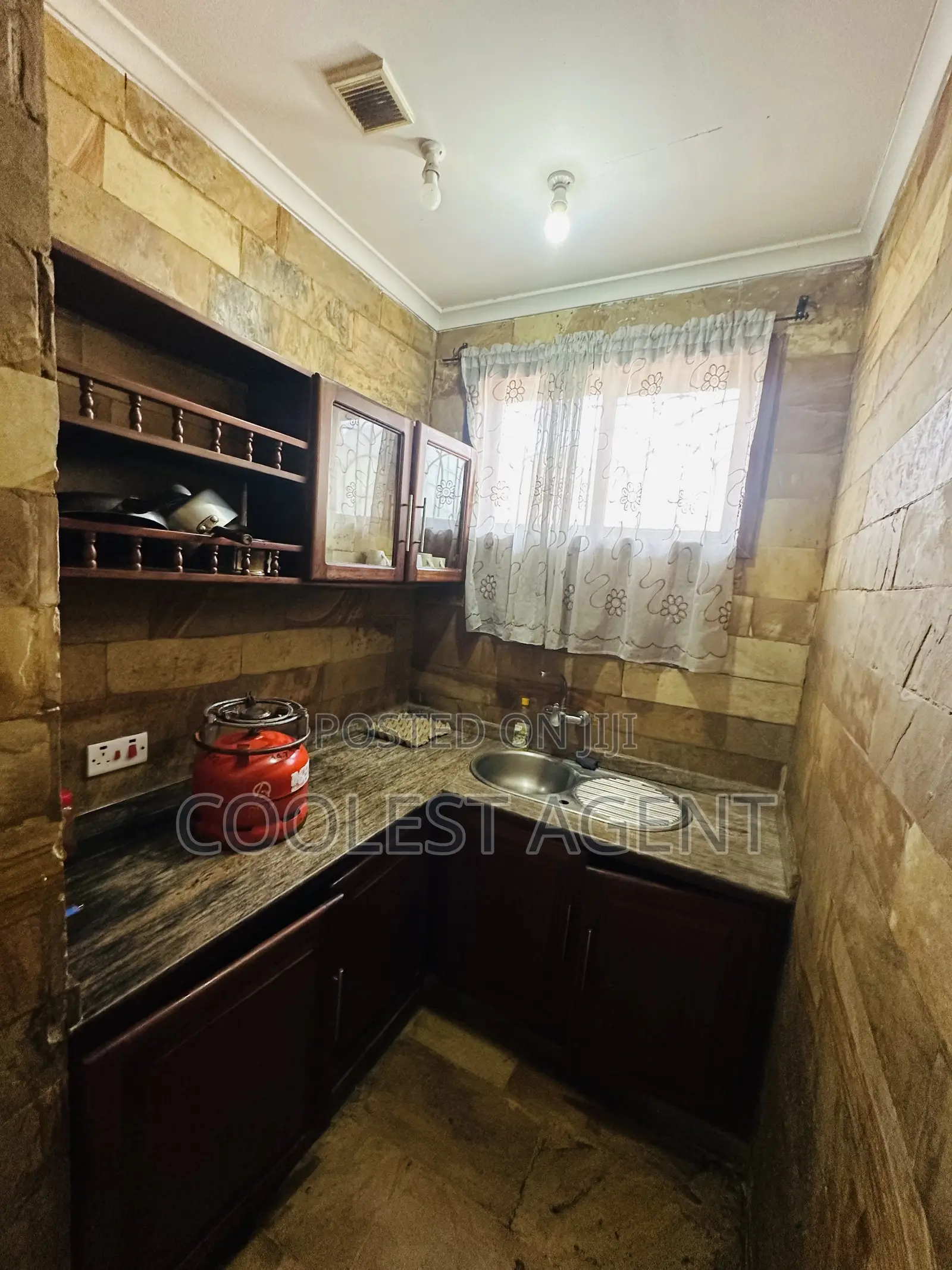 Furnished Studio Apartment in Makumbusho, Kinondoni for rent