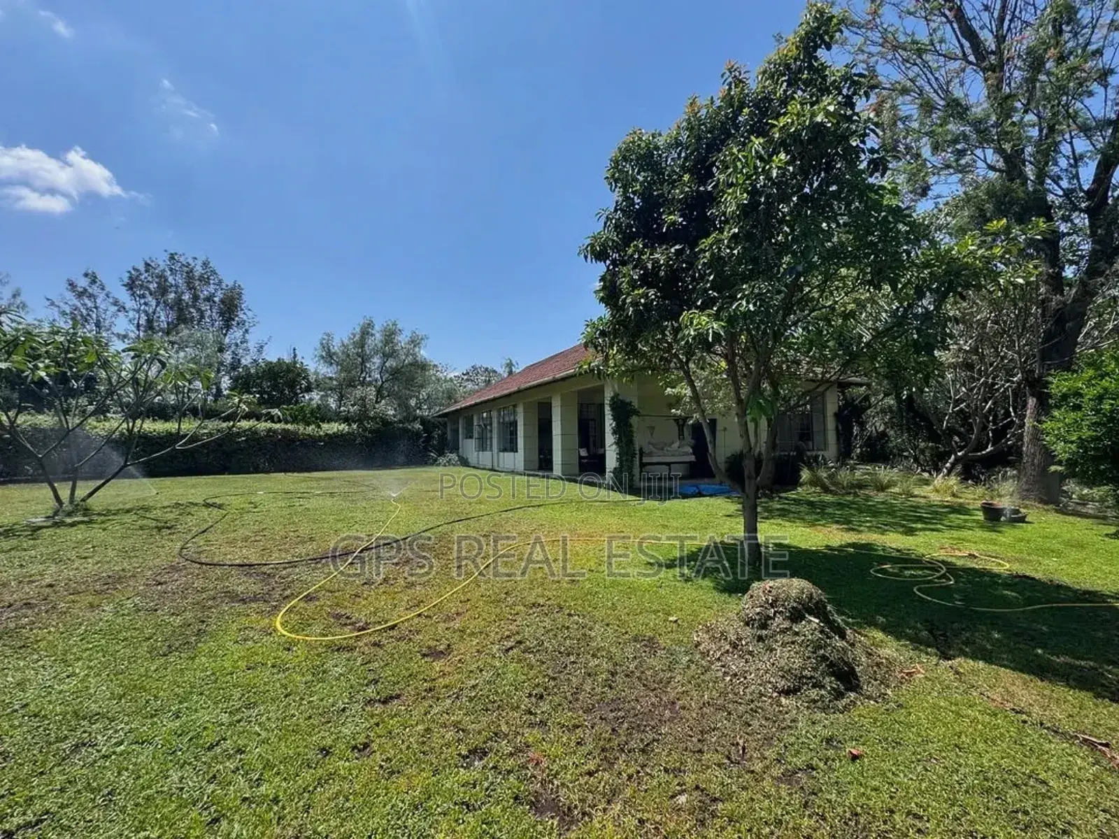 5bdrm Mansion in Ngaramtoni Ya Chini, Arusha for sale
