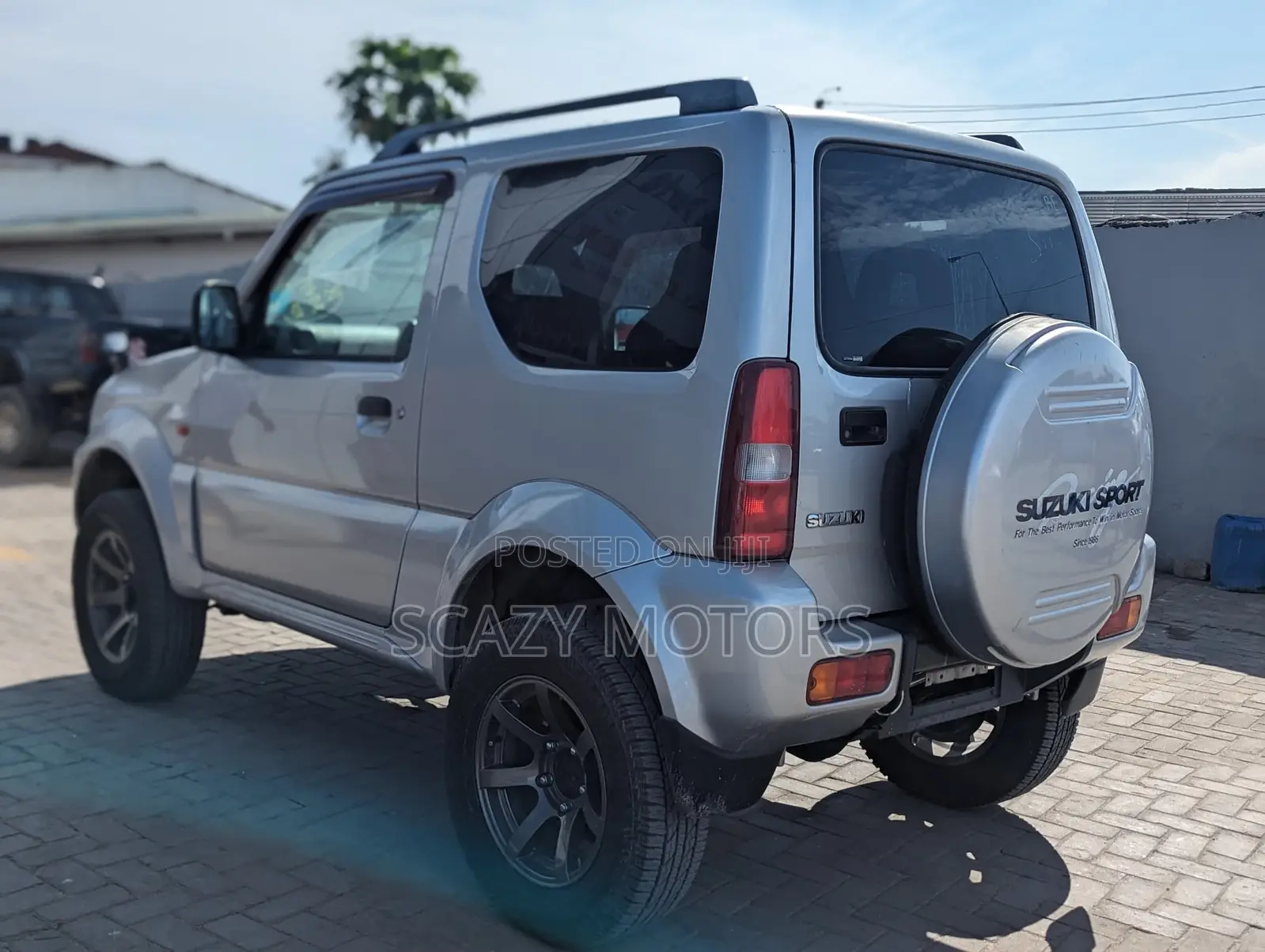 Suzuki Jimny 2000 Silver
