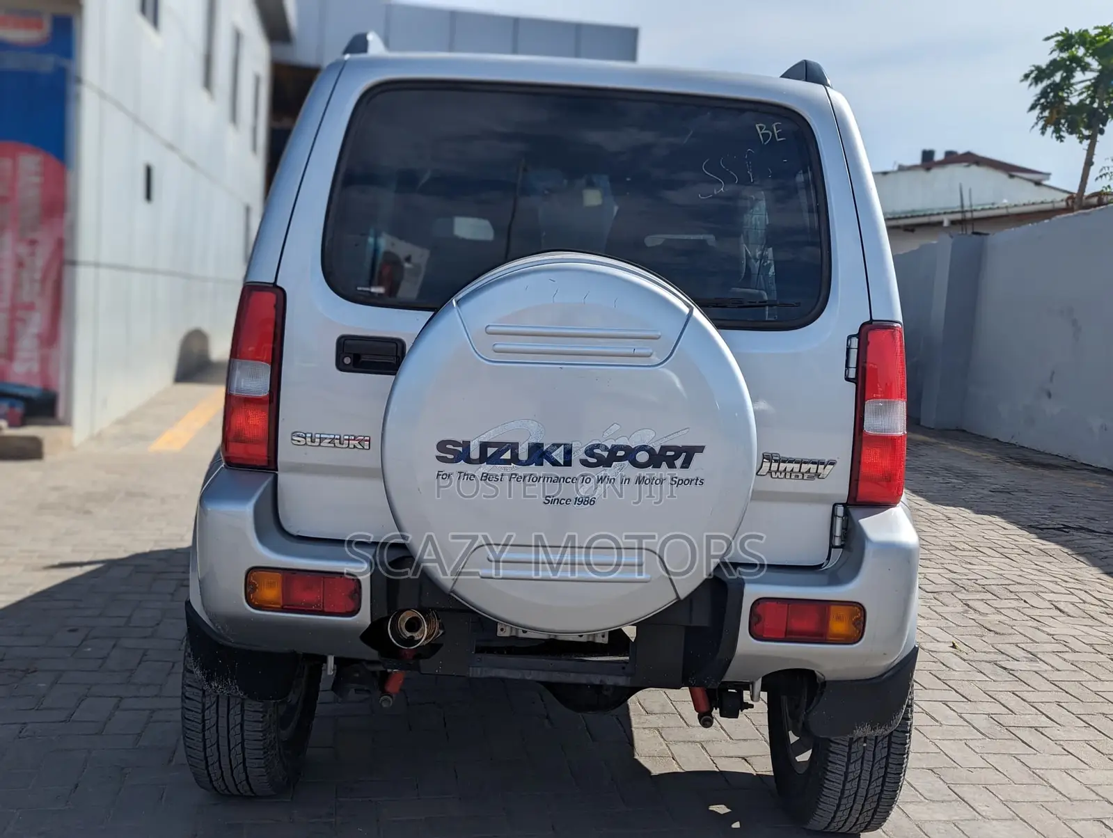 Suzuki Jimny 2000 Silver