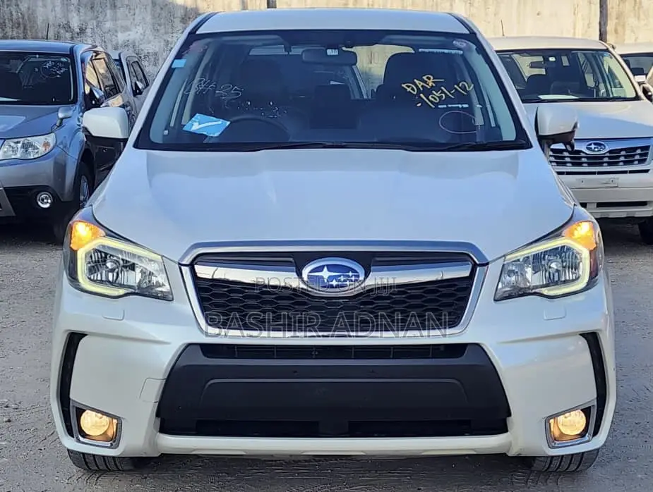 Subaru Forester 2013 Off white