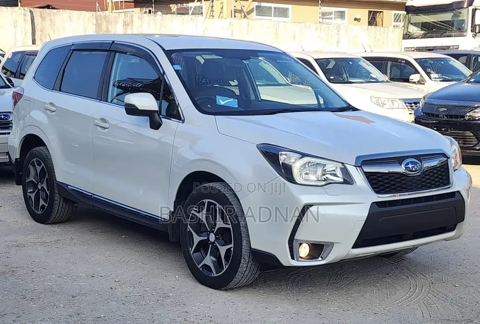 Subaru Forester 2013 Off white